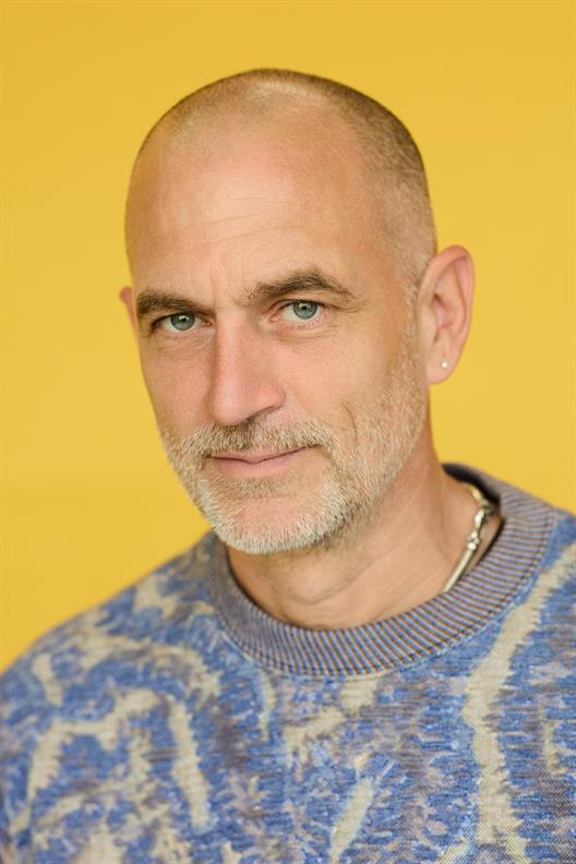 Porträt Bild von Professor Martin Pfeifle